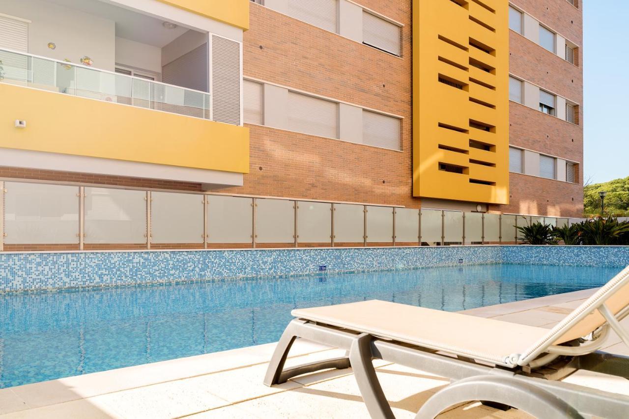T1 V Do Forte Ac&Piscina&Garagem 奎特里拉 外观 照片